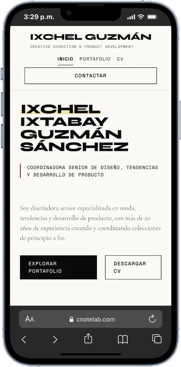 Portafolio y CV digital de Ixchel Guzmán visto en un teléfono